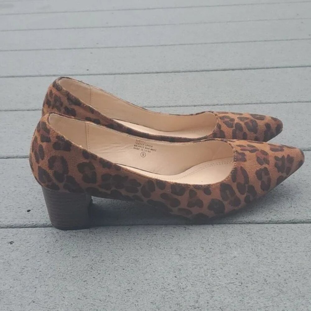 Chase + Chloe Scott Chunky Heels | Chase + Chloe Leopard Print Block Heels - Picture 2 of 13